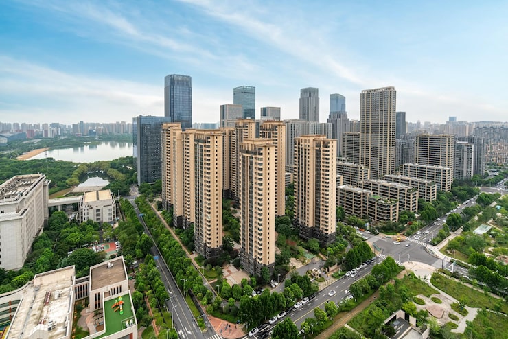 Shapoorji Pallonji Apartments in Pune
